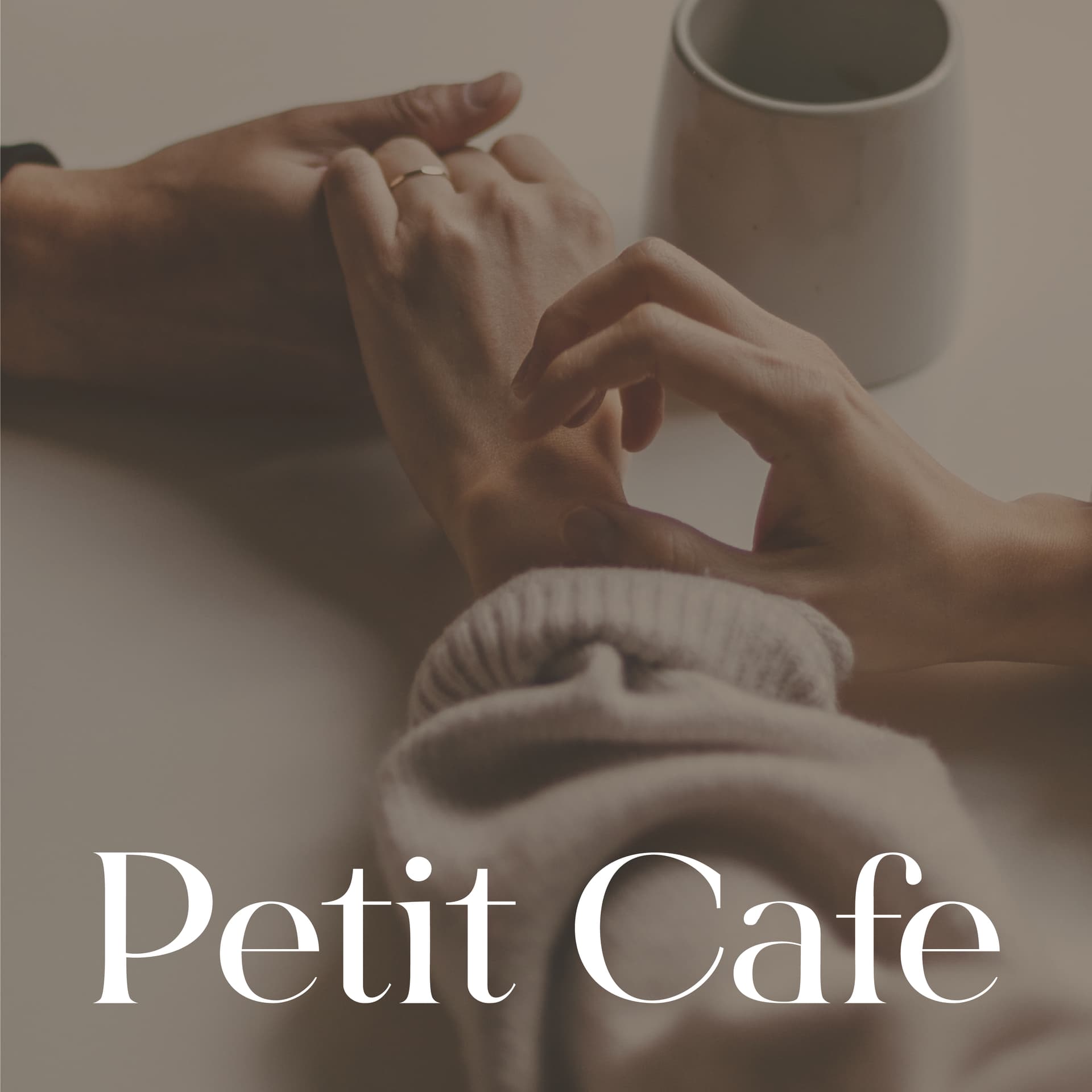 Petit Cafe work image 10